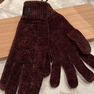 LRL Women’s Knit Gloves Warm & stylish - Brown rayon blend. Lovely look & feel.